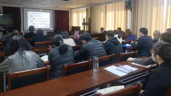 交投集團(tuán)組織開(kāi)展第四期全體紀(jì)檢干部培訓(xùn)學(xué)習(xí)