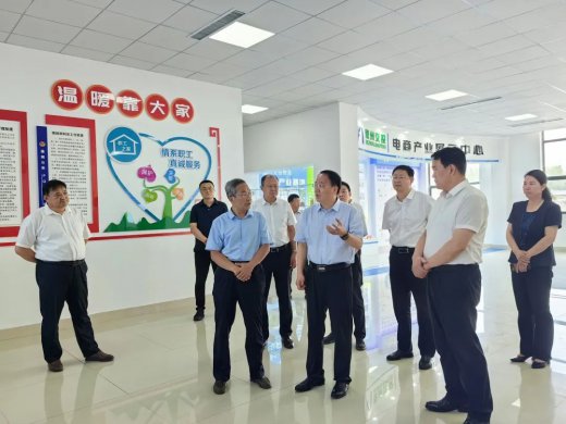 市委副書記、市長朱開國到市交投集團調(diào)研省重大項目建設情況