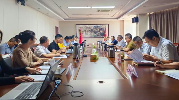 中輕投投融資管理中心、微微一笑（南京）傳媒公司到交投集團(tuán)洽談合作